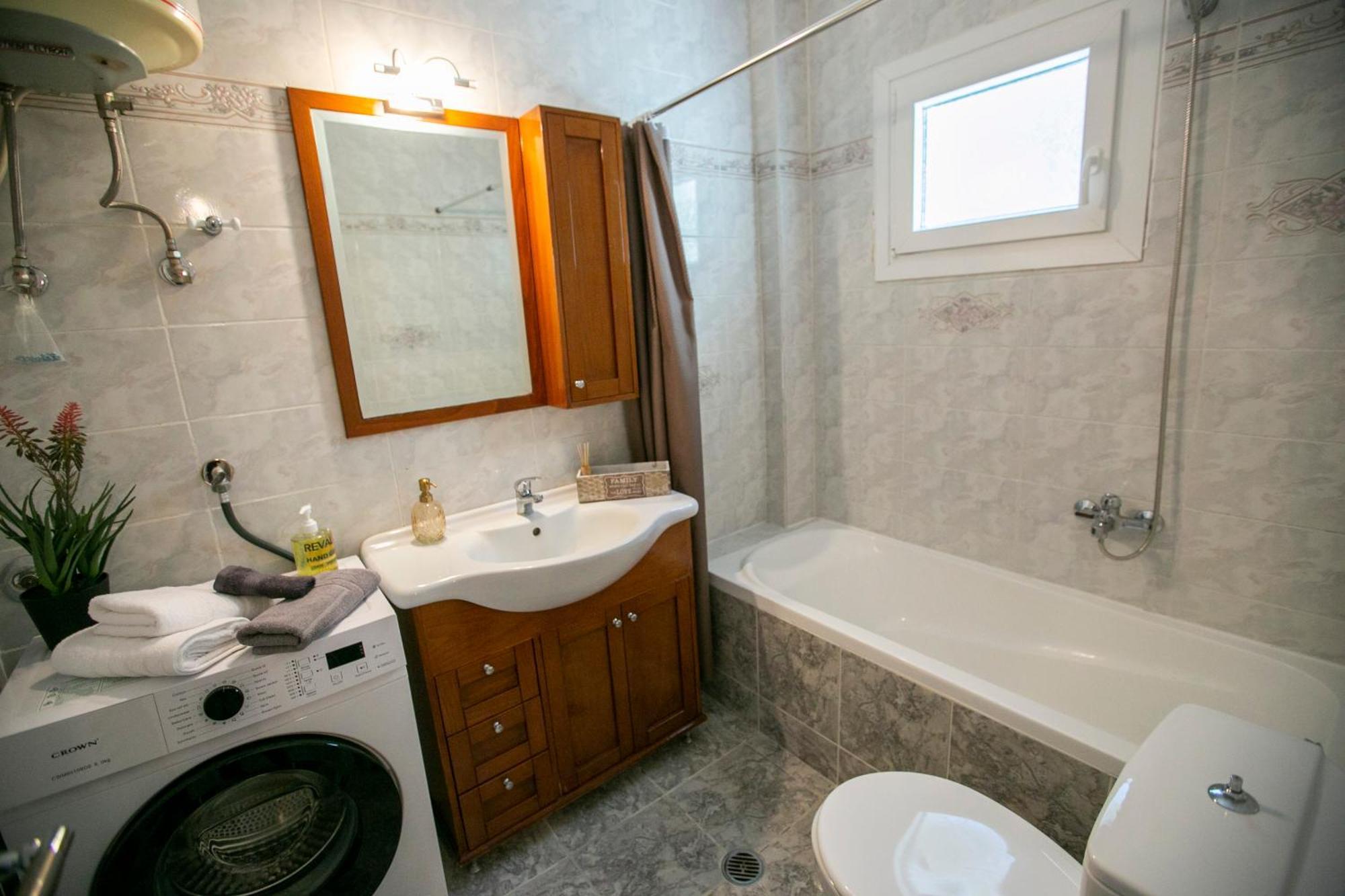 Bay Maisonette Apartment *