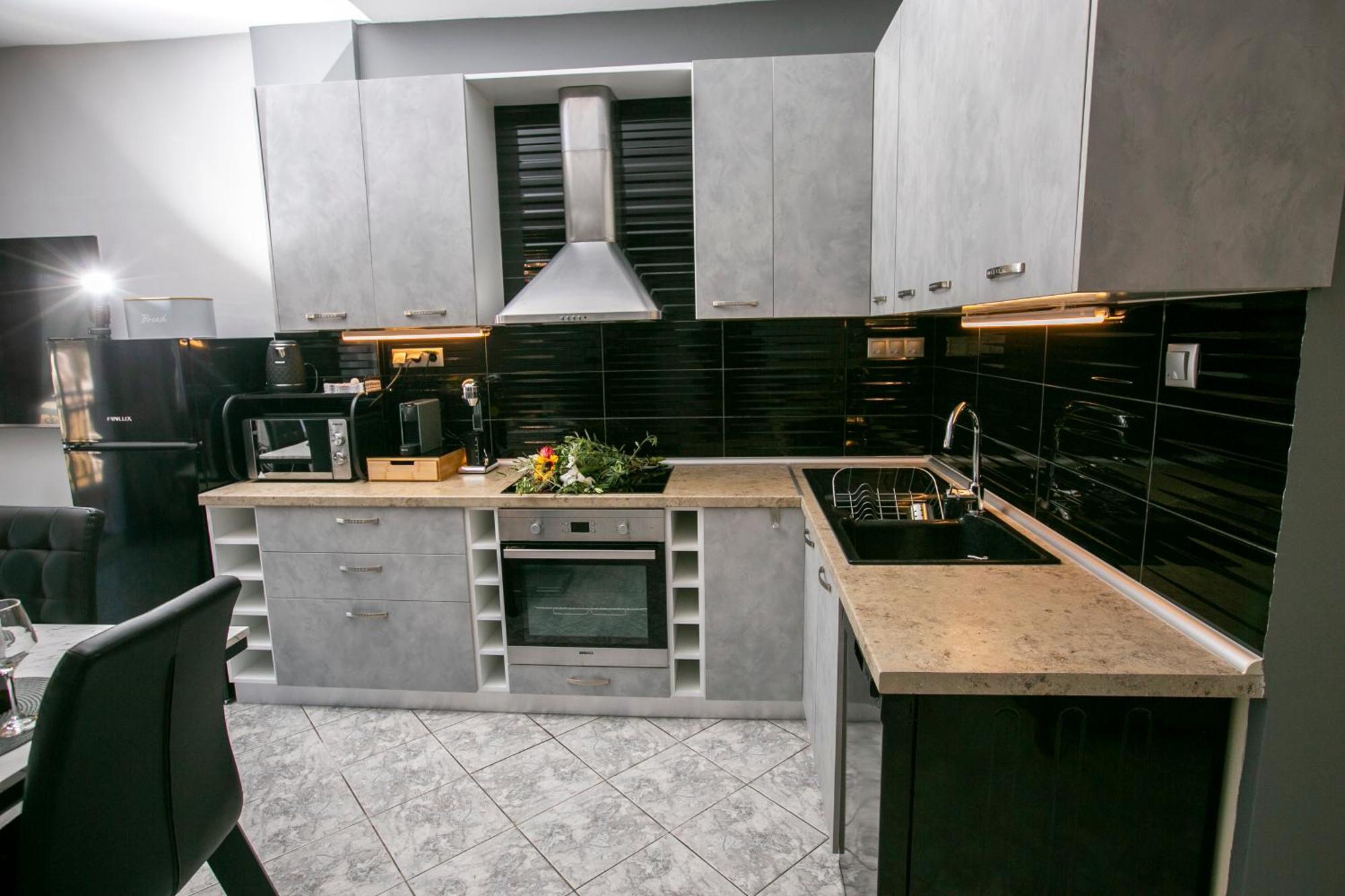 Bay Maisonette *