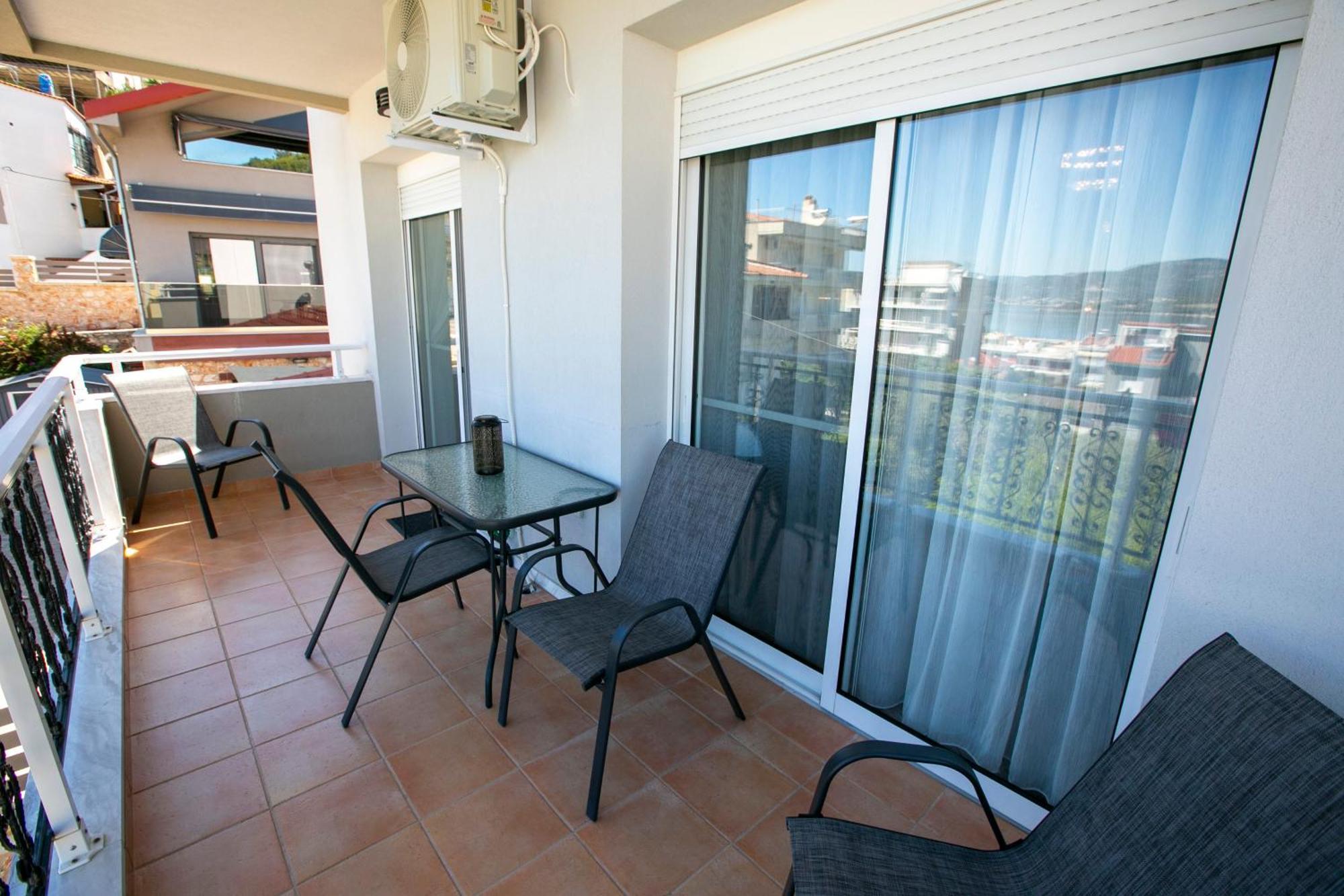 Bay Maisonette Apartment